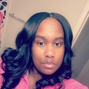 Meet your Posher, Crystal